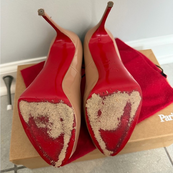 Nude Christian Louboutin heels 👠 - Picture 4 of 5